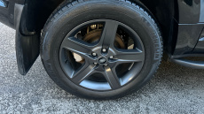 Land Rover Defender 3.0 D250 X-Dynamic SE 90 3dr Auto Diesel Estate